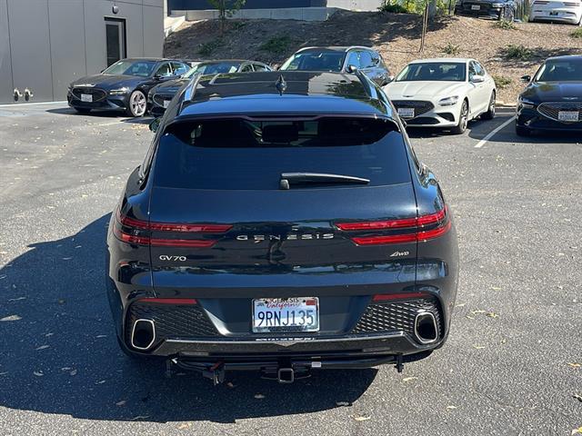2025 Genesis GV70 Corona CA
