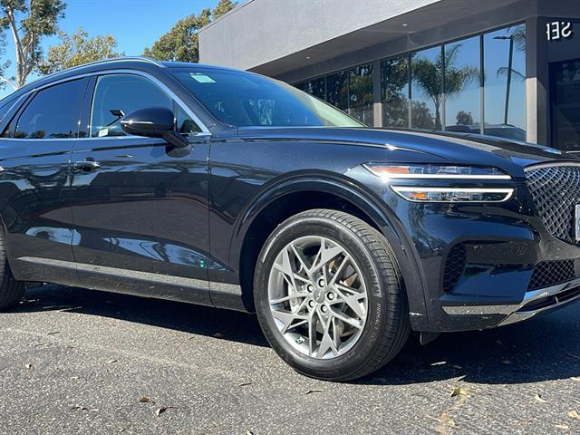 2025 Genesis GV70 Corona CA
