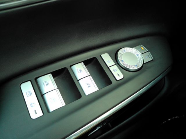 2025 Genesis GV70 2.5T AWD Plano TX
