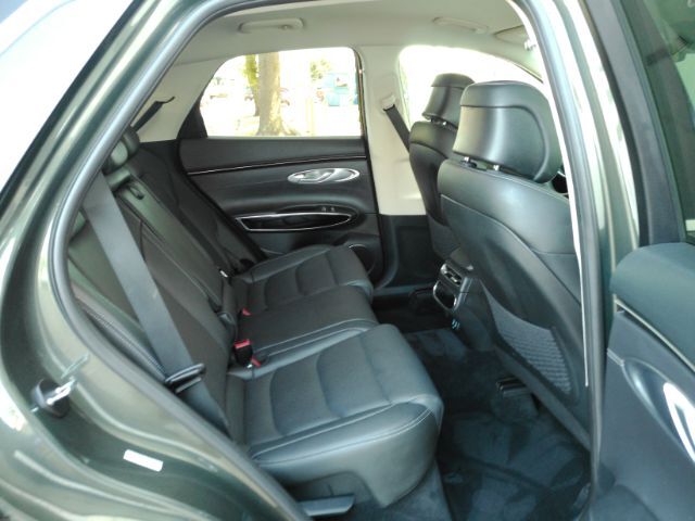 2025 Genesis GV70 2.5T AWD Plano TX