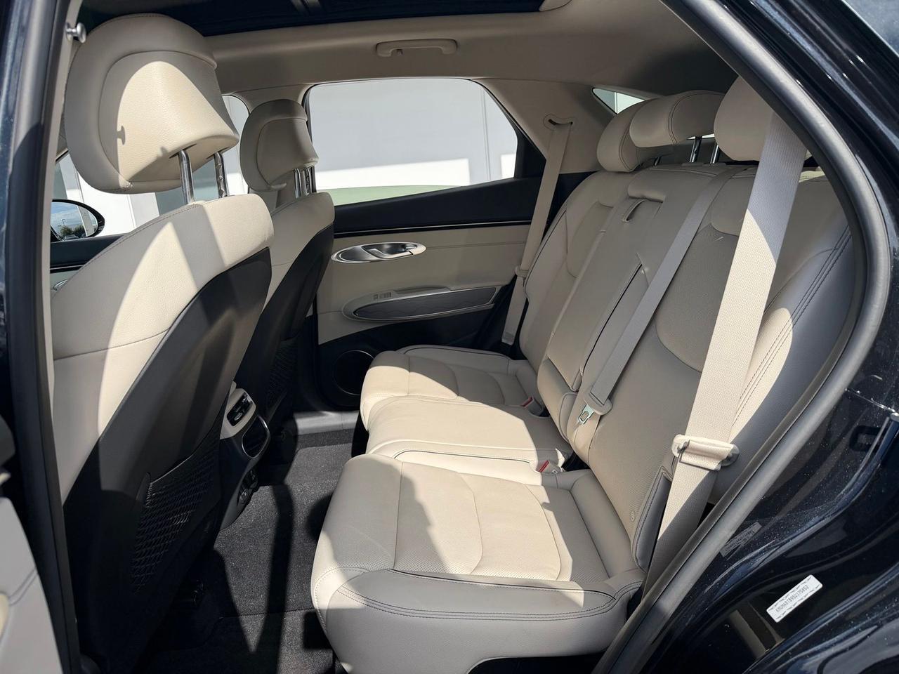 2025 Genesis GV70 2.5T Gladstone OR
