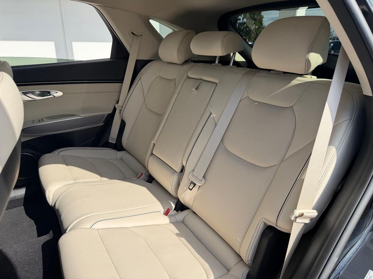 2025 Genesis GV70 2.5T Gladstone OR