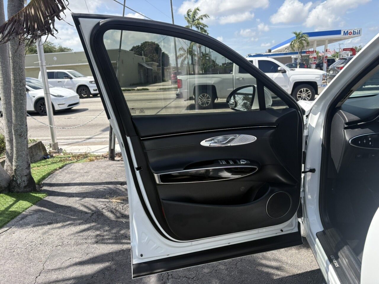 2025 Genesis GV70 2.5T Miami FL