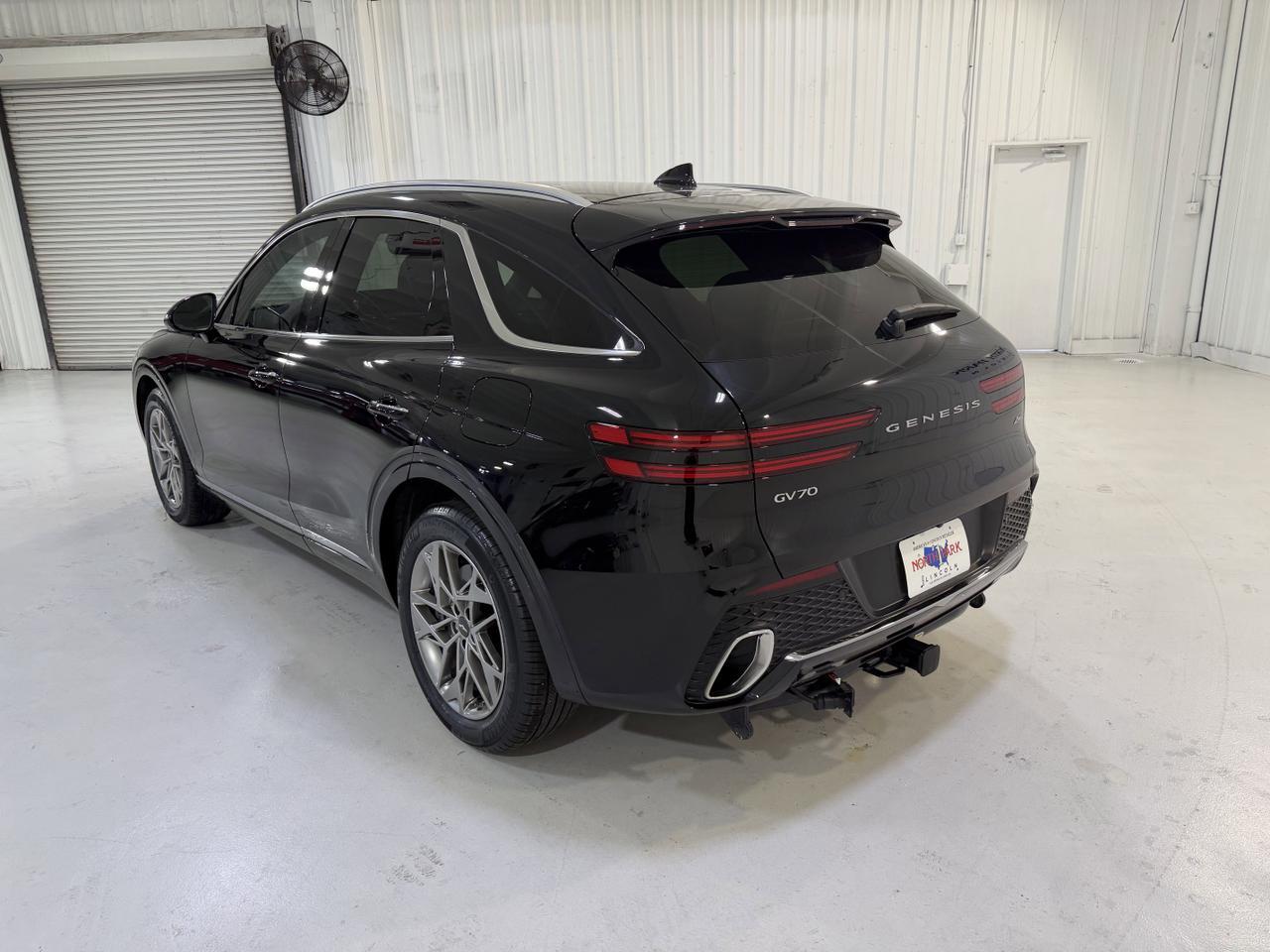 2025 Genesis GV70 2.5T