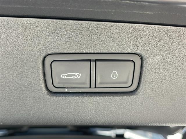 2025 Genesis GV70 2.5T Standard Corona CA