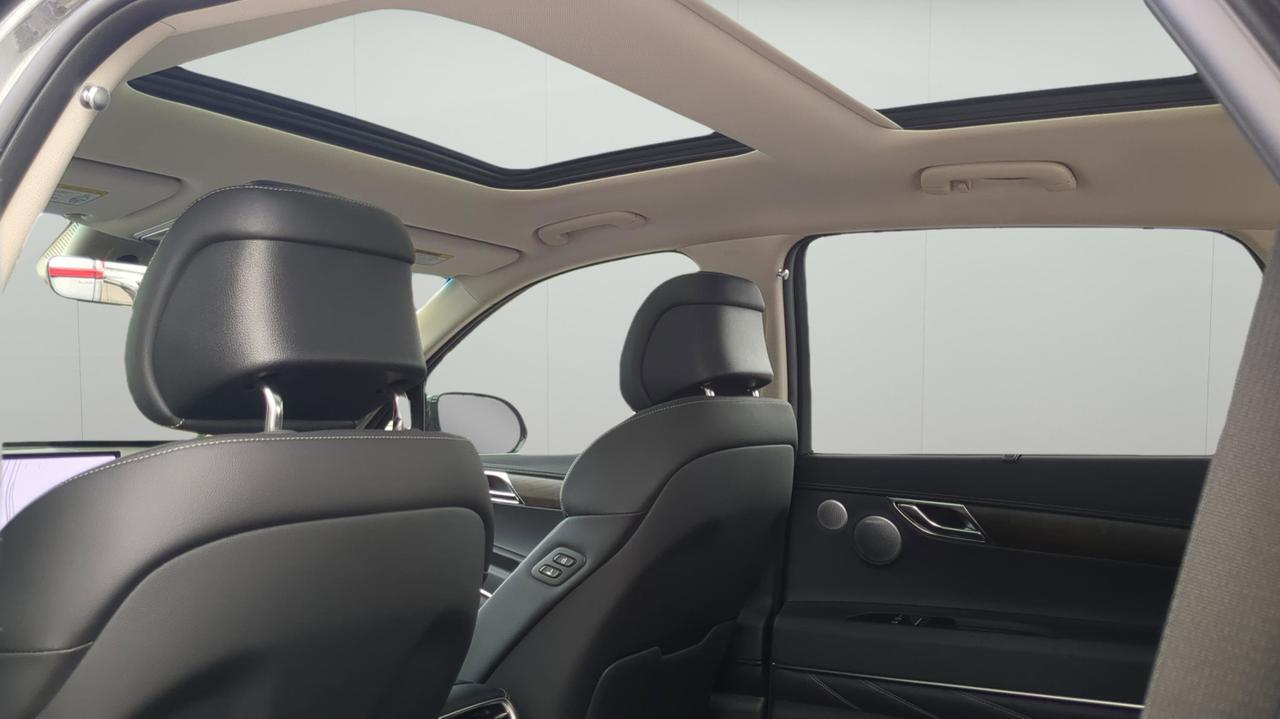 2025 Genesis GV80 2.5T Advanced