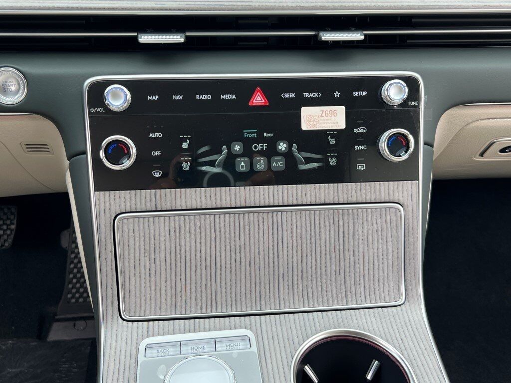 2025 Genesis GV80 2.5T Prestige Chantilly VA