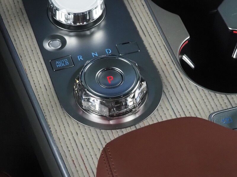 2025 Genesis GV80 3.5T Prestige AWD *HEADS-UP DISPLAY, NAVIGATION, ADAPTIVE CRUISE, SAFETY ALERTS, 27 INCH OLED DISPLAY, 360 CAMERAS, PANO MOONROOF, NAPPA LEATHER, CLIMATE MASSAGE SEATS, BANG & OLUFSEN, WIRELESS CHARGING Round Rock TX