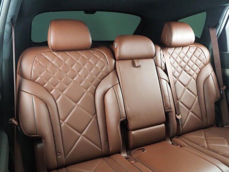 2025 Genesis GV80 3.5T Prestige AWD *HEADS-UP DISPLAY, NAVIGATION, ADAPTIVE CRUISE, SAFETY ALERTS, 27 INCH OLED DISPLAY, 360 CAMERAS, PANO MOONROOF, NAPPA LEATHER, CLIMATE MASSAGE SEATS, BANG & OLUFSEN, WIRELESS CHARGING Round Rock TX