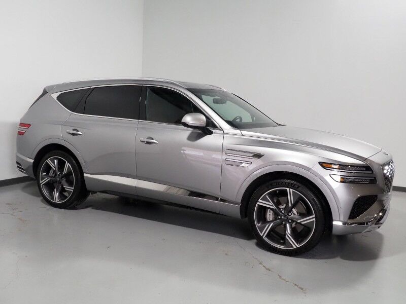 2025 Genesis GV80 3.5T Prestige AWD *HEADS-UP DISPLAY, NAVIGATION, ADAPTIVE CRUISE, SAFETY ALERTS, 27 INCH OLED DISPLAY, 360 CAMERAS, PANO MOONROOF, NAPPA LEATHER, CLIMATE MASSAGE SEATS, BANG & OLUFSEN, WIRELESS CHARGING