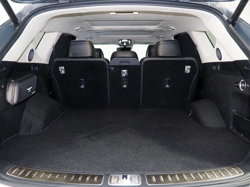 2025 Genesis GV80 3.5T Prestige AWD *HEADS-UP DISPLAY, NAVIGATION, ADAPTIVE CRUISE, SAFETY ALERTS, 27 INCH OLED DISPLAY, 360 CAMERAS, PANO MOONROOF, NAPPA LEATHER, CLIMATE MASSAGE SEATS, BANG & OLUFSEN, WIRELESS CHARGING Round Rock TX