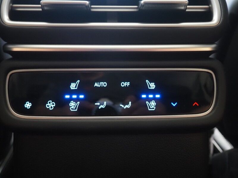 2025 Genesis GV80 3.5T Prestige AWD *HEADS-UP DISPLAY, NAVIGATION, ADAPTIVE CRUISE, SAFETY ALERTS, 27 INCH OLED DISPLAY, 360 CAMERAS, PANO MOONROOF, NAPPA LEATHER, CLIMATE MASSAGE SEATS, BANG & OLUFSEN, WIRELESS CHARGING Round Rock TX