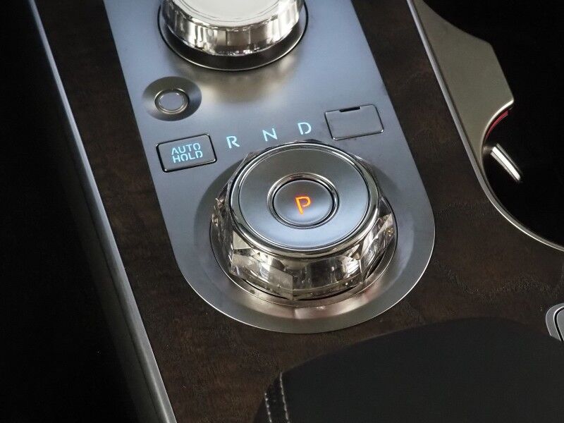 2025 Genesis GV80 3.5T Prestige AWD *HEADS-UP DISPLAY, NAVIGATION, ADAPTIVE CRUISE, SAFETY ALERTS, 27 INCH OLED DISPLAY, 360 CAMERAS, PANO MOONROOF, NAPPA LEATHER, CLIMATE MASSAGE SEATS, BANG & OLUFSEN, WIRELESS CHARGING Round Rock TX