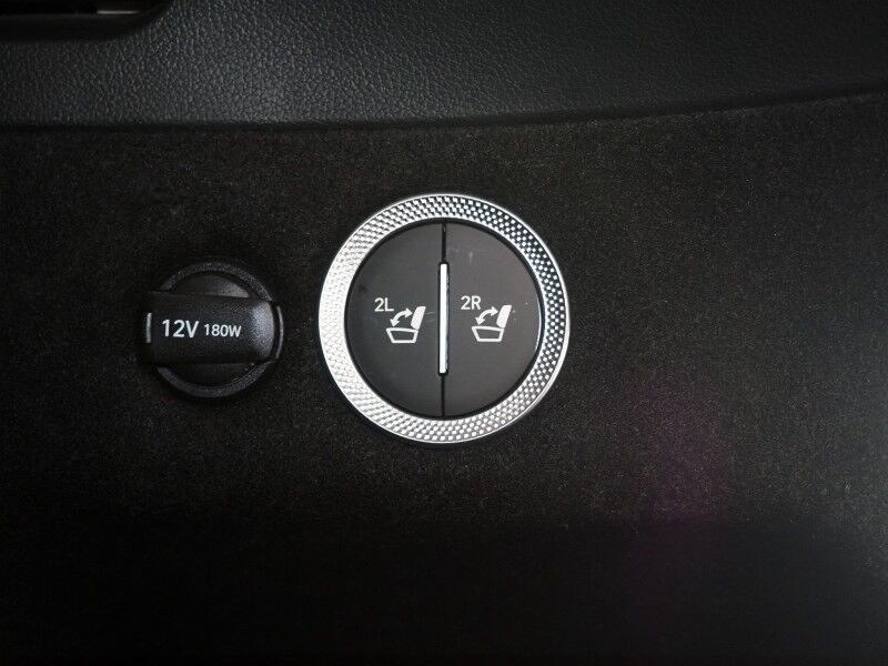 2025 Genesis GV80 3.5T Prestige AWD *HEADS-UP DISPLAY, NAVIGATION, ADAPTIVE CRUISE, SAFETY ALERTS, 27 INCH OLED DISPLAY, 360 CAMERAS, PANO MOONROOF, NAPPA LEATHER, CLIMATE MASSAGE SEATS, BANG & OLUFSEN, WIRELESS CHARGING Round Rock TX