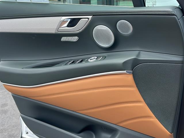 2025 Genesis GV80 3.5T Prestige AWD Corona CA
