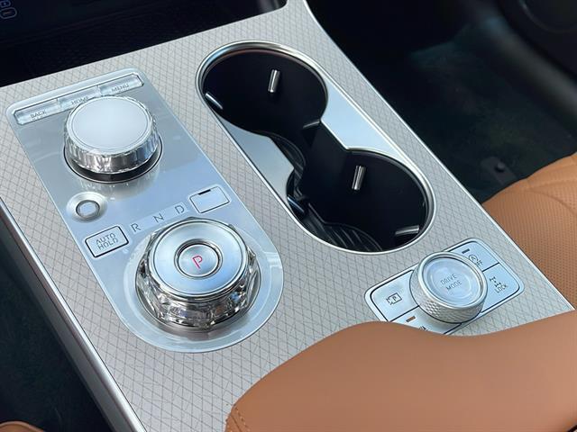 2025 Genesis GV80 3.5T Prestige AWD Corona CA