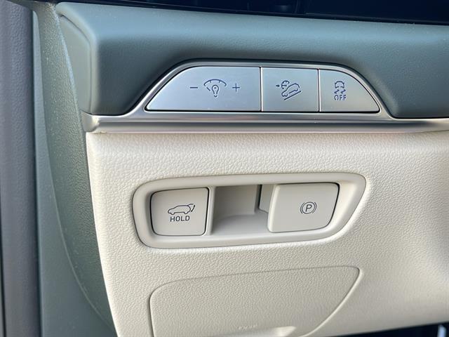 2025 Genesis GV80 3.5T Prestige AWD Corona CA
