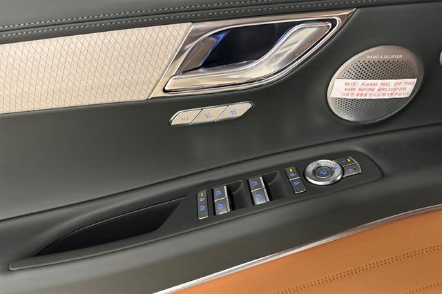 2025 Genesis GV80 Advanced