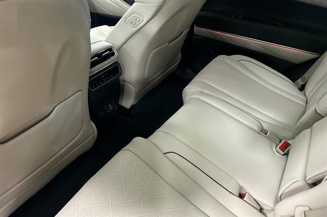 2025 Genesis GV80 Prestige