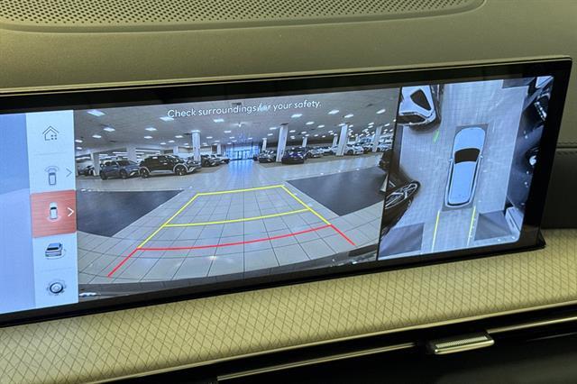 2025 Genesis GV80 Prestige