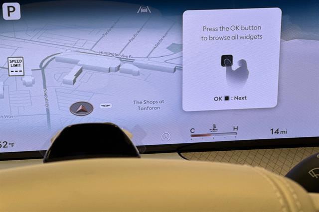 2025 Genesis GV80 Prestige