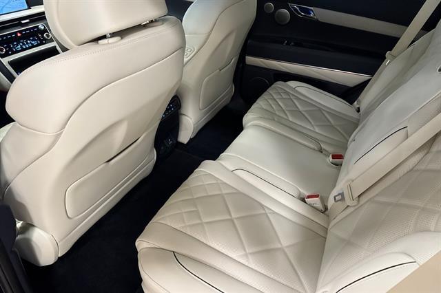 2025 Genesis GV80 Prestige