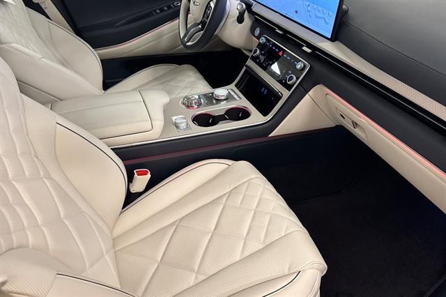 2025 Genesis GV80 Prestige