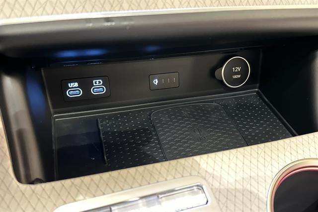 2025 Genesis GV80 Prestige