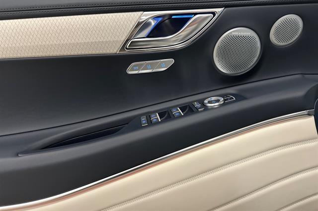 2025 Genesis GV80 Prestige