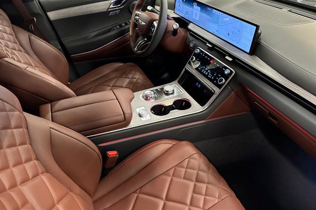 2025 Genesis GV80 Prestige