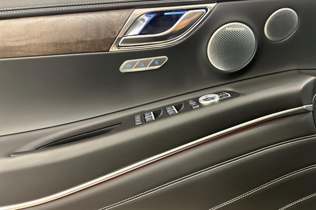 2025 Genesis GV80 Prestige