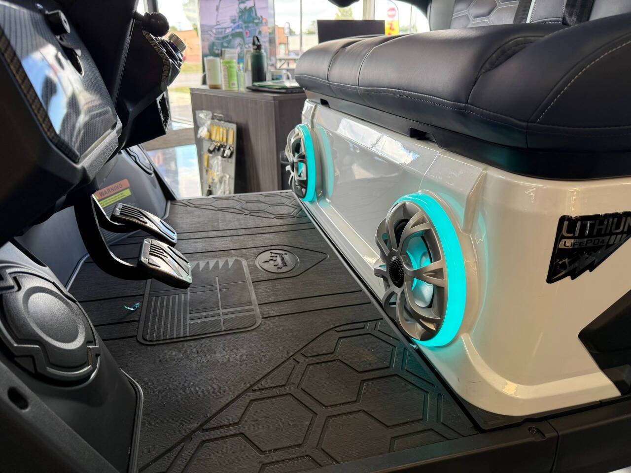 2025 HDK-EVOLUTION D-MAX XT4 Lake Orion MI