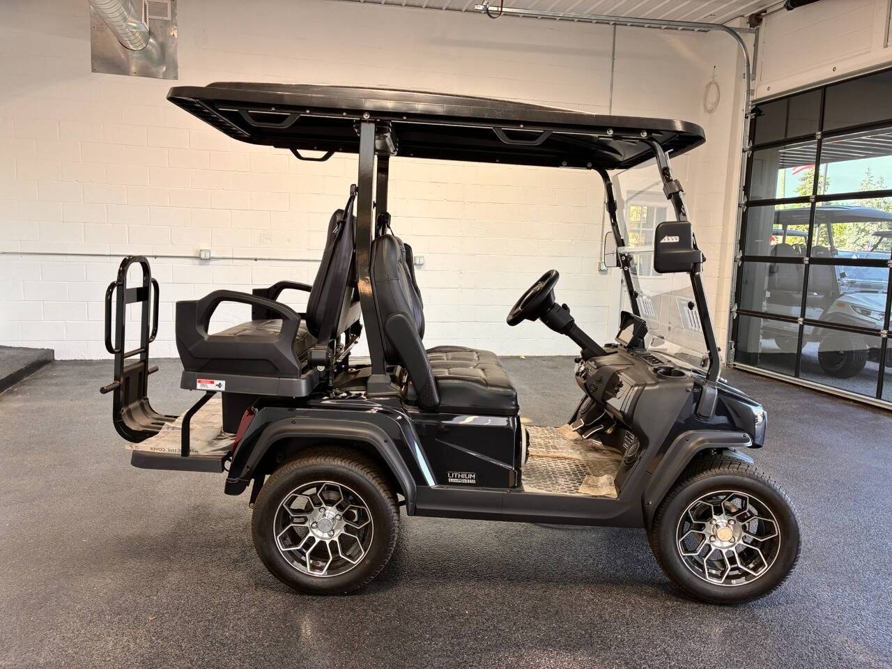 2025 HDK-EVOLUTION D5 MAVERICK 2+2 Lake Orion MI