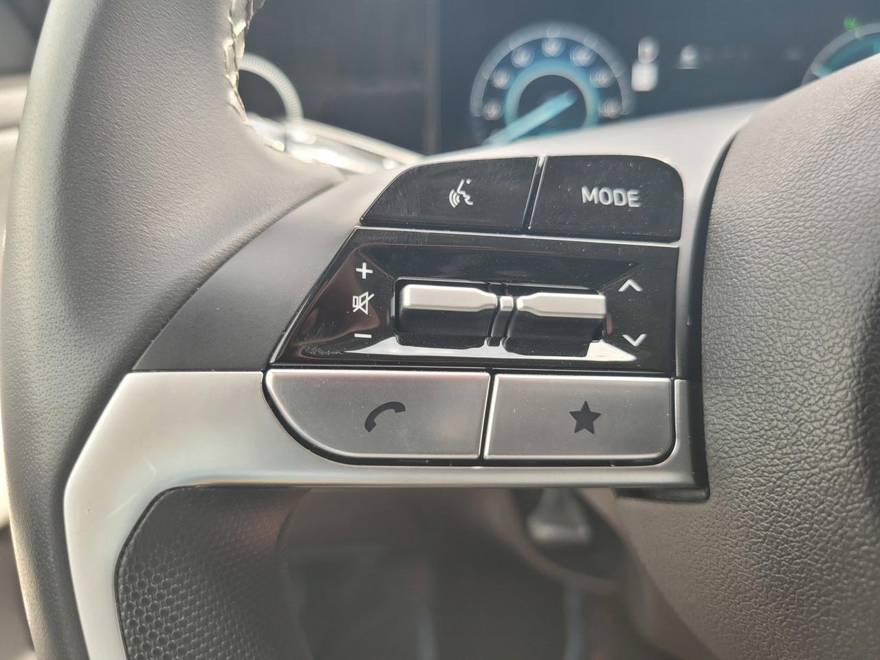 2025 HYUNDAI ELANTRA HYBRID LIMITED Roseville CA