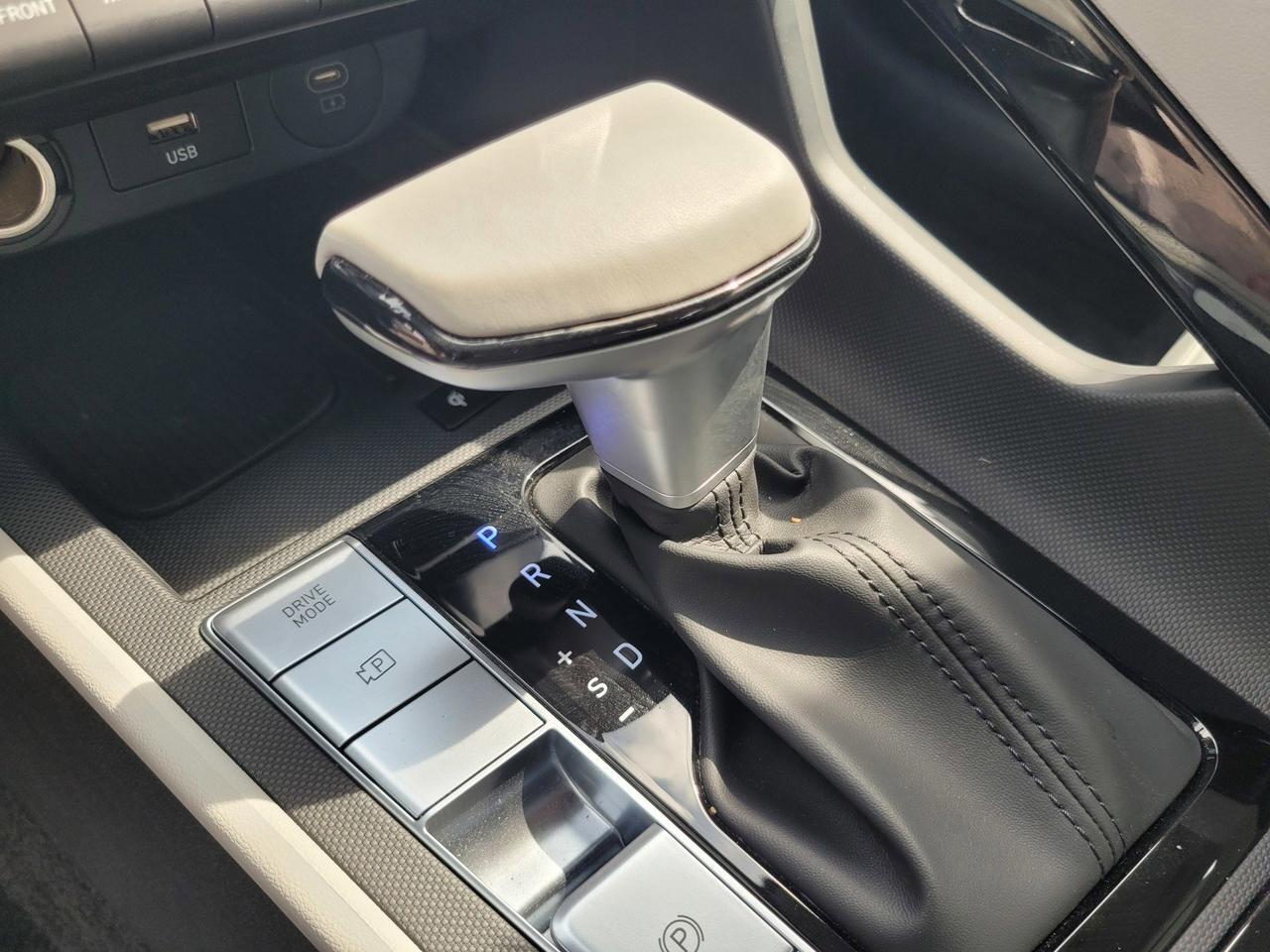 2025 HYUNDAI ELANTRA HYBRID LIMITED Roseville CA