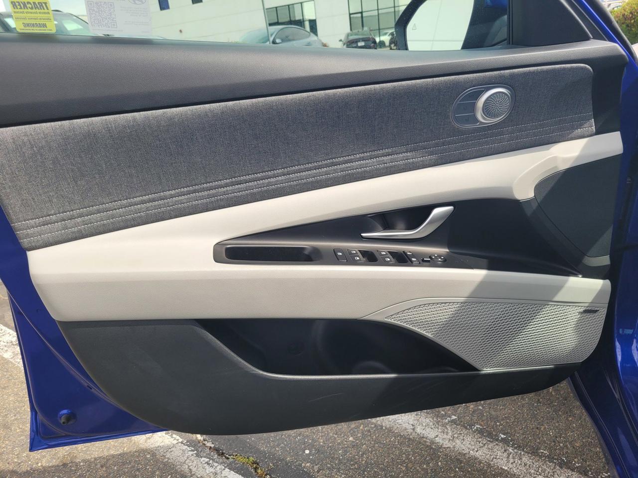 2025 HYUNDAI ELANTRA HYBRID LIMITED Roseville CA