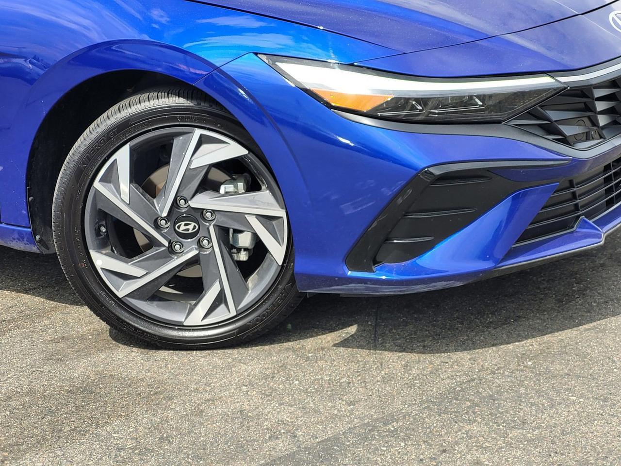 2025 HYUNDAI ELANTRA HYBRID LIMITED Roseville CA