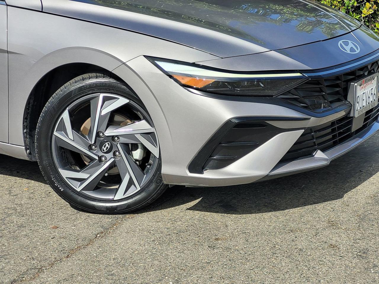 2025 HYUNDAI ELANTRA HYBRID LIMITED Roseville CA