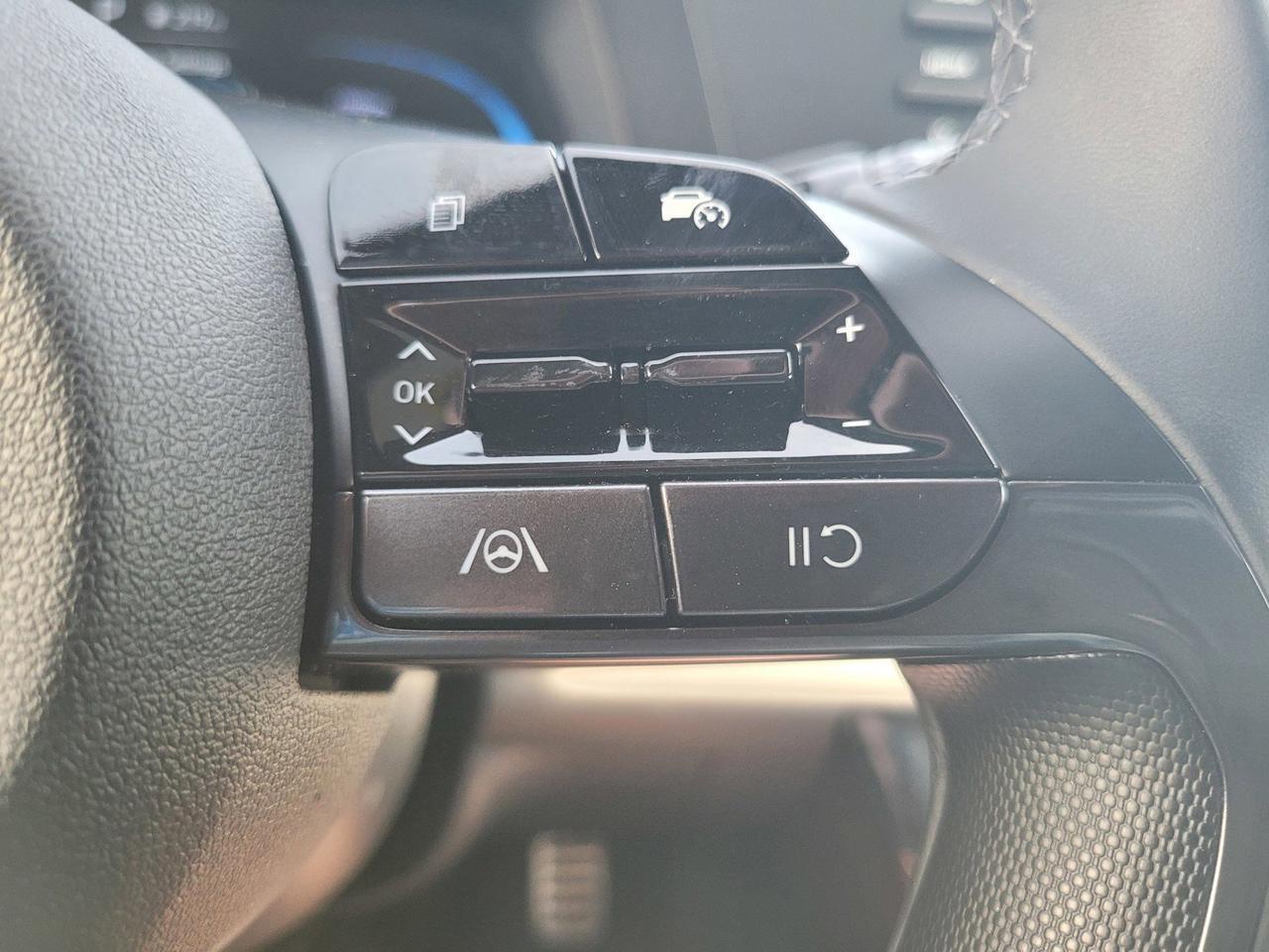 2025 HYUNDAI ELANTRA SEL SPORT Roseville CA