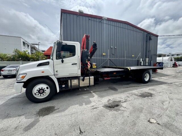 2025 Hino L6 22&apos; BABCO Steel Flatbed Truck with Fassi F115 Knuckle Boom Crane Homestead FL