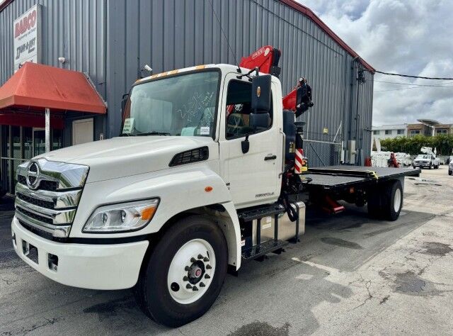 2025 Hino L6 22&apos; BABCO Steel Flatbed Truck with Fassi F115 Knuckle Boom Crane Homestead FL