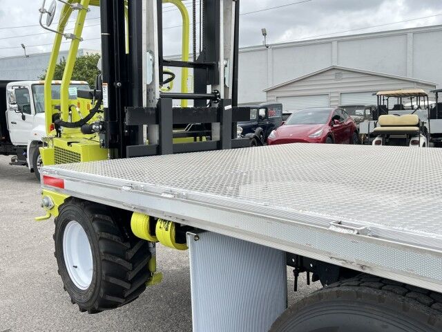 2025 Hino L6 24&apos; BABCO Aluminum Flatbed Truck with 4K Donkey Truck Mounted Fork Lift Homestead FL