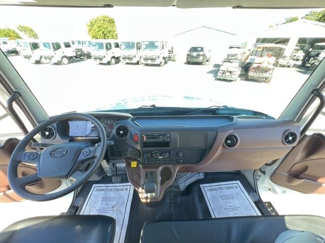 2025 Hino L6 24&apos; BABCO Aluminum Flatbed Truck with 4K Donkey Truck Mounted Fork Lift Homestead FL