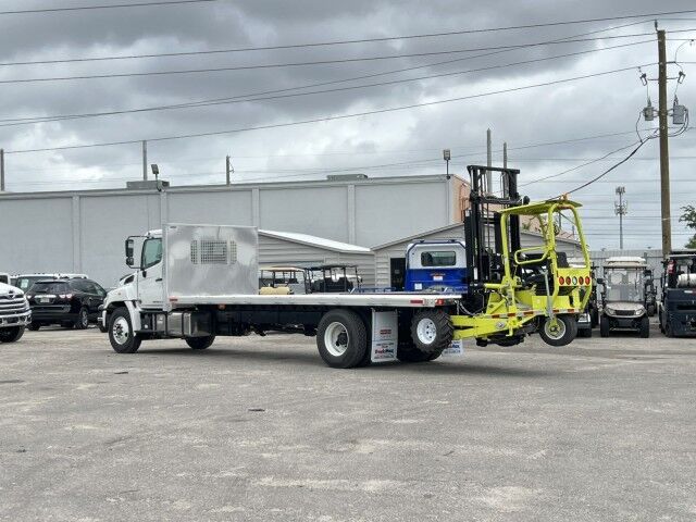 2025 Hino L6 24&apos; BABCO Aluminum Flatbed Truck with 4K Donkey Truck Mounted Fork Lift Homestead FL