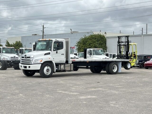 2025 Hino L6 24&apos; BABCO Aluminum Flatbed Truck with 4K Donkey Truck Mounted Fork Lift Homestead FL
