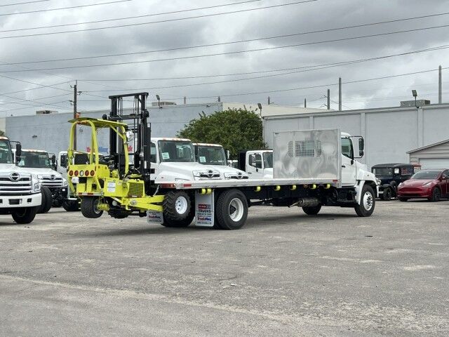 2025 Hino L6 24&apos; BABCO Aluminum Flatbed Truck with 4K Donkey Truck Mounted Fork Lift Homestead FL