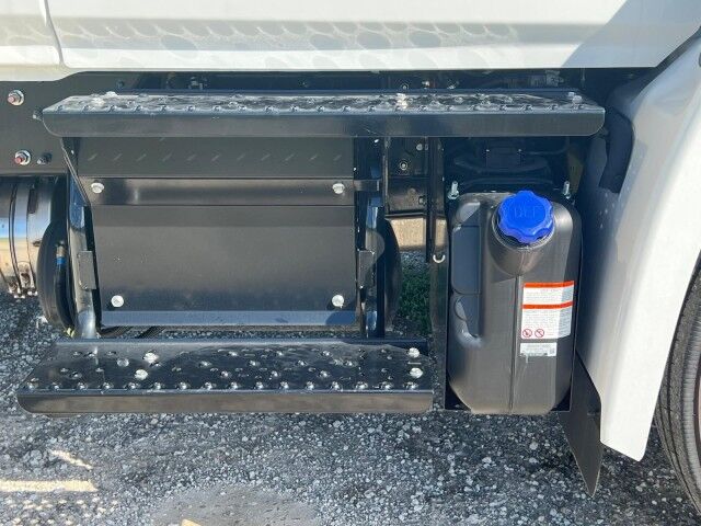 2025 Hino L6 26' Dry Box Truck Homestead FL