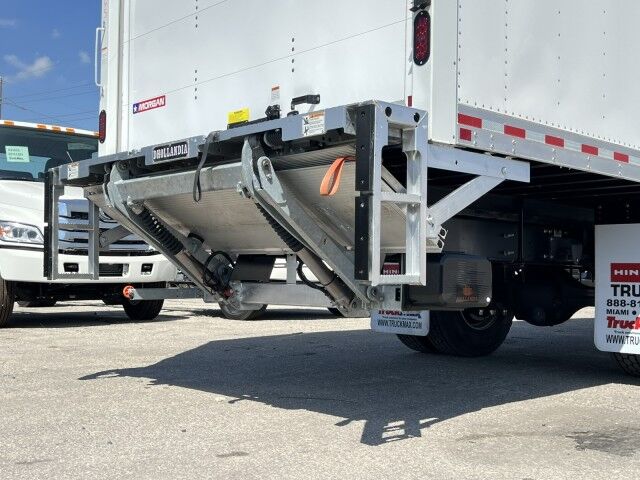2025 Hino L6 26' Dry Box Truck with 2,200 lb Lift Gate Miami FL