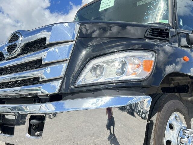 2025 Hino L6 Extended Cab 22&apos; Jerr-Dan Rollback Car Carrier Sharkbed Truck Miami FL
