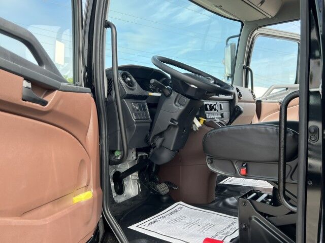2025 Hino L6 Extended Cab 22&apos; Jerr-Dan Rollback Car Carrier Sharkbed Truck Miami FL